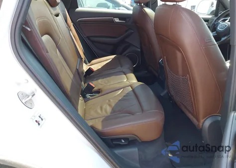 2015 Audi Q5 2.0T Premium z USA, uszkodzony, nr VIN WA1LFAFP7FA063194